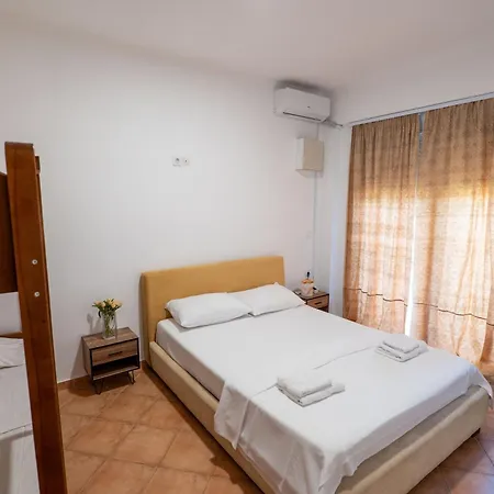 Hotel Leon Sarandë