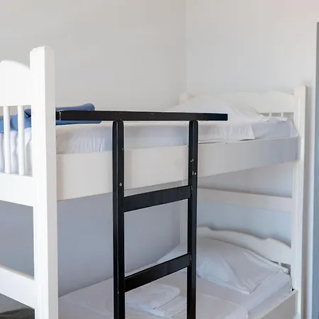 Leon Hotel Sarandë