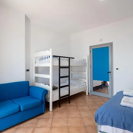 Leon Hotel Sarandë