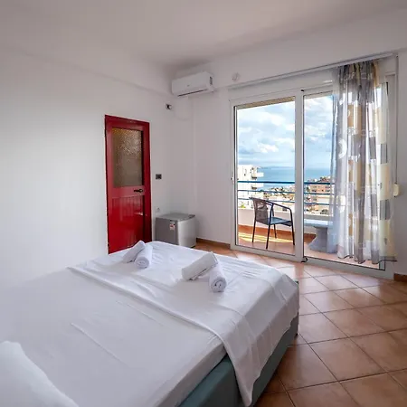 Hotel Leon *