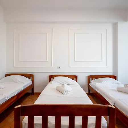 Hotel Leon Saranda